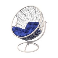 Вращающееся кресло с ротангом (белое с синей подушкой)