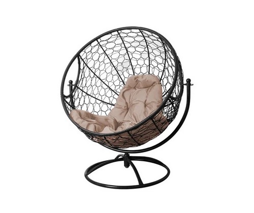 Вращающееся кресло с ротангом (черное с бежевой подушкой)